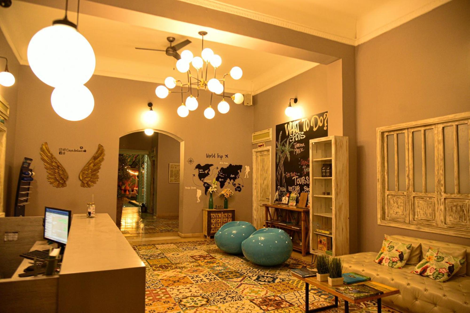 Casa Avelina Boutique Hostel Santa Marta  Exteriör bild