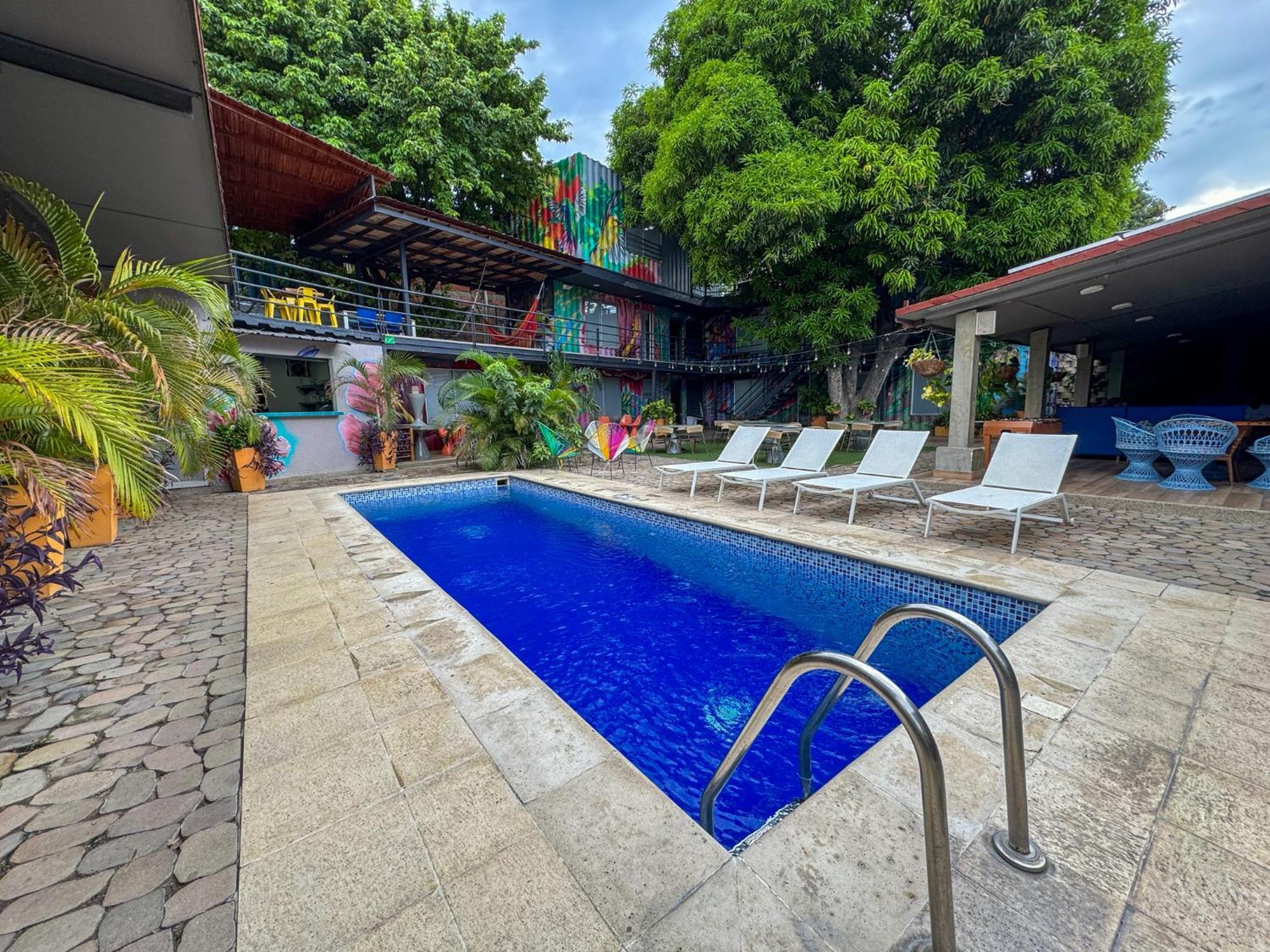 Casa Avelina Boutique Hostel Santa Marta  Exteriör bild