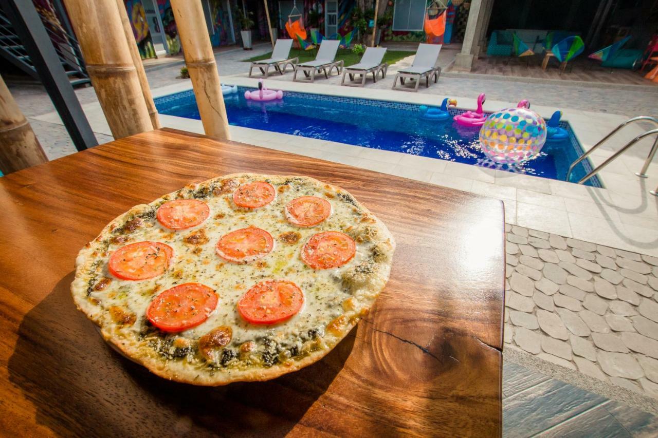 Casa Avelina Boutique Hostel Santa Marta  Exteriör bild